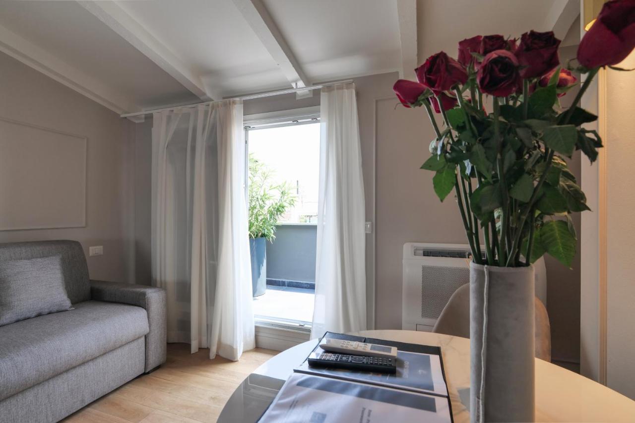 Apartment Prestige Boutique - Piazza Duomo View Milan
