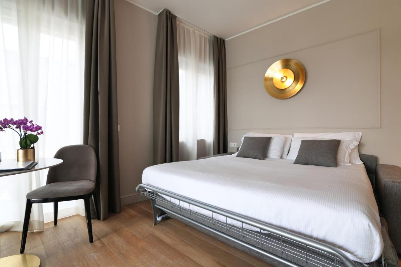 Prestige Boutique - Piazza Duomo View Apartment Milan