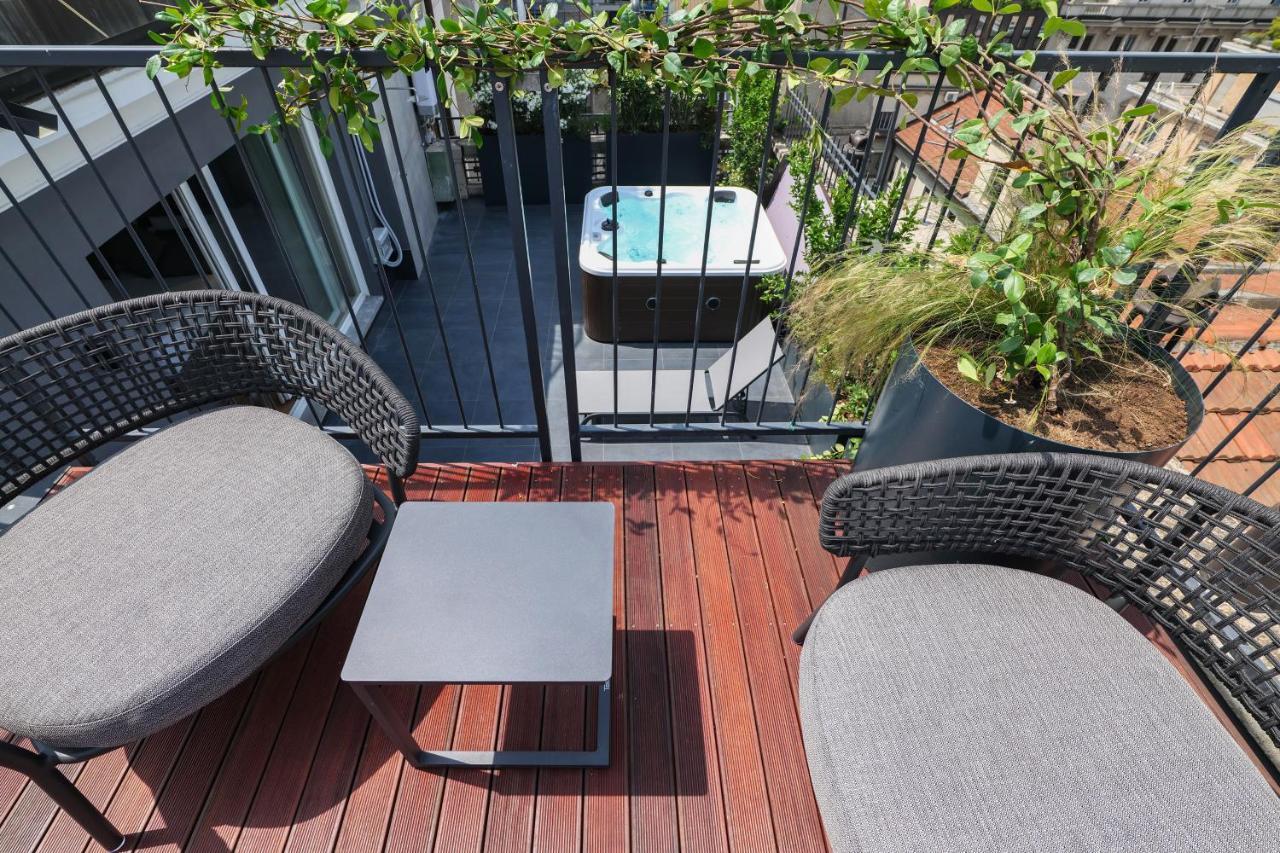Prestige Boutique - Piazza Duomo View Apartment Milan